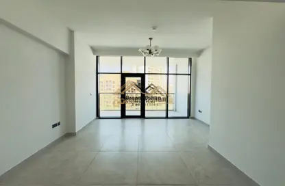 شقة - غرفة نوم - 2 حمامات للايجار في سما الجداف - الجداف - دبي