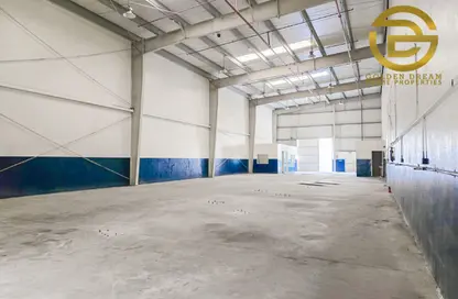 Warehouse - Studio - 2 Bathrooms for rent in Dubai Investment Park 2 (DIP 2) - Dubai Investment Park (DIP) - Dubai
