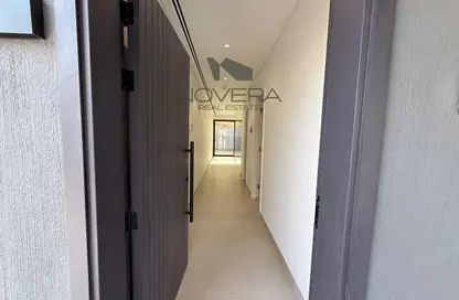 شقة - 2 غرف نوم - 4 حمامات للبيع في روبينيا - مسار - تلال سيتي - الشارقة