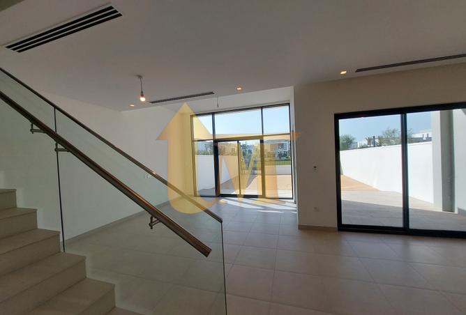 14138000 - Property Image 3