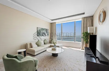 Apartment - 1 Bedroom - 1 Bathroom for rent in The Palm Tower - Palm Jumeirah - Dubai