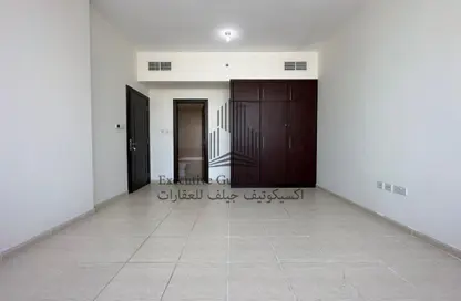 Apartment - 2 Bedrooms - 3 Bathrooms for rent in Hamdan Street - Abu Dhabi