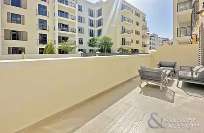 Terrace image for: Apartment - 1 Bedroom - 1 Bathroom for sale in La Cote - La Mer - Jumeirah - Dubai, Image 1