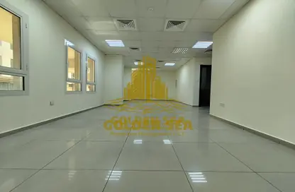 Office Space - Studio - 1 Bathroom for rent in Hazaa Bin Zayed the First Street - Al Nahyan Camp - Abu Dhabi