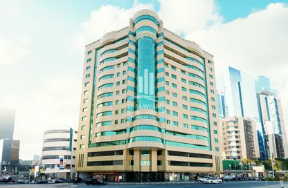 Apartment - 3 Bedrooms - 4 Bathrooms for rent in Al Dewan building - Al Qasimia - Sharjah