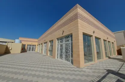 Warehouse - Studio - 4 Bathrooms for rent in Leetag - Al Ain Industrial Area - Al Ain