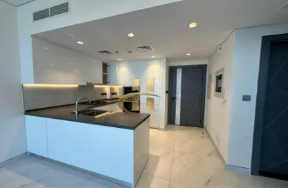 Apartment - 2 Bedrooms - 2 Bathrooms for rent in Samana Park Views - Arjan - Dubai