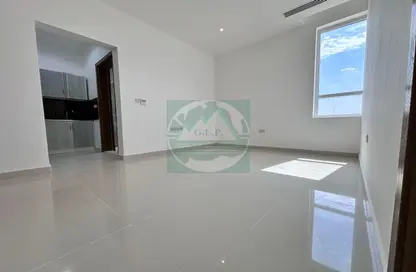 شقة - غرفة نوم - 1 حمام للايجار في مدينة الرياض - أبوظبي
