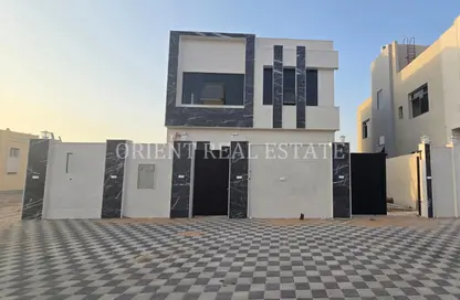 فيلا - 3 غرف نوم - 5 حمامات للبيع في الزاهية جاردنز - الزاهية - عجمان
