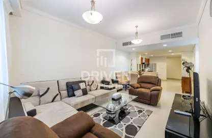 Apartment - 3 Bedrooms - 4 Bathrooms for rent in Ocean Heights - Dubai Marina - Dubai