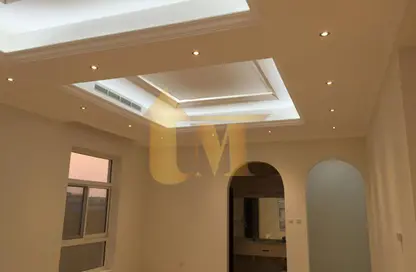 Villa - 5 Bedrooms - 7+ Bathrooms for rent in Nad Al Sheba 4 - Nad Al Sheba - Dubai