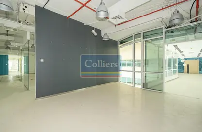 Office Space - Studio - 2 Bathrooms for rent in Gateway Building - Dubai Media City - Dubai