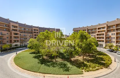 Apartment - 2 Bedrooms - 3 Bathrooms for sale in Shakespeare Circus 2 - Shakespeare Circus - Motor City - Dubai