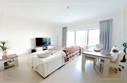 Apartment - 2 Bedrooms - 2 Bathrooms for sale in EMAAR South - Dubai South (Dubai World Central) - Dubai