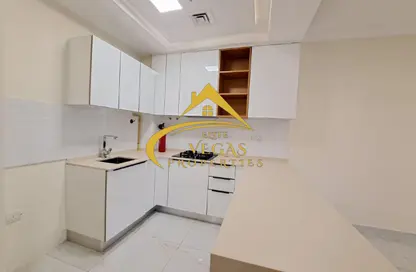 Apartment - 1 Bedroom - 2 Bathrooms for rent in Dar Al Jawhara - Jumeirah Village Circle - Dubai