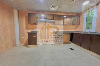 Apartment - 2 Bedrooms - 1 Bathroom for rent in Zumurud Building - Al Barsha 1 - Al Barsha - Dubai