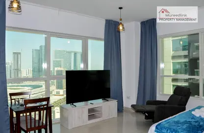 Apartment - 2 Bathrooms for rent in Al Maha Tower - Marina Square - Al Reem Island - Abu Dhabi