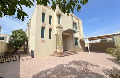 Villa - 5 Bedrooms - 5 Bathrooms for rent in Al Manara - Dubai