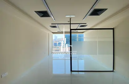 Office Space - Studio for sale in Tamani Art Tower - Business Bay - Dubai