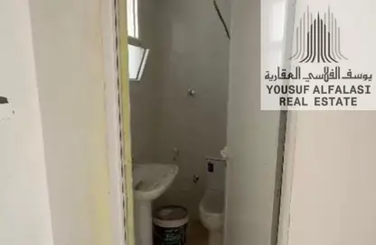 Shop - Studio - 1 Bathroom for rent in Umm Al Thuoob - Umm Al Quwain