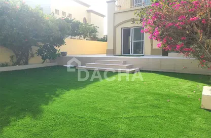 فيلا - 3 غرف نوم - 4 حمامات للايجار في الينابيع 11 - الينابيع - دبي