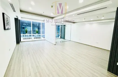 Office Space - Studio - 1 Bathroom for rent in Tamani Art Tower - Business Bay - Dubai