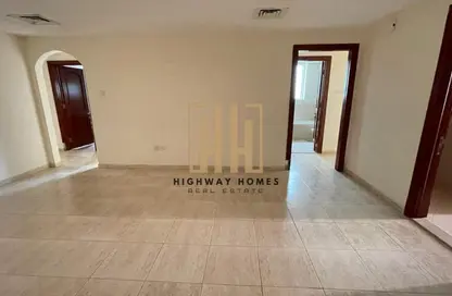 Apartment - 3 Bedrooms - 4 Bathrooms for rent in Al Taawun - Sharjah