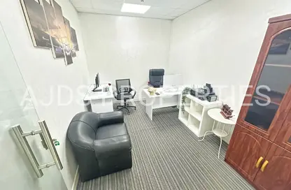 Office Space - Studio - 1 Bathroom for rent in Al Rostamani Building - Port Saeed - Deira - Dubai
