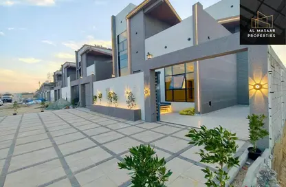 Villa - 4 Bedrooms - 6 Bathrooms for sale in Al Yasmeen 1 - Al Yasmeen - Ajman