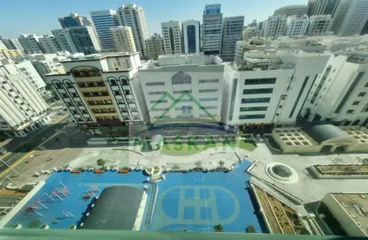 Apartment - 2 Bedrooms - 3 Bathrooms for rent in Liwa Centre Towers - Hamdan Street - Abu Dhabi