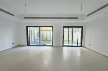 Villa - 5 Bedrooms - 5 Bathrooms for rent in Jumeirah 3 Villas - Jumeirah 3 - Jumeirah - Dubai