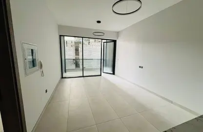 Apartment - 1 Bedroom - 2 Bathrooms for rent in Amal Tower - Dubai Sports City - Dubai