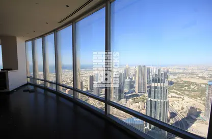 Apartment - 3 Bedrooms - 5 Bathrooms for rent in Burj Khalifa - Burj Khalifa Area - Downtown Dubai - Dubai