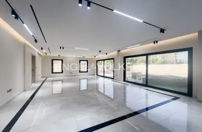 Villa - 5 Bedrooms - 6 Bathrooms for rent in District 8L - Jumeirah Village Triangle - Dubai