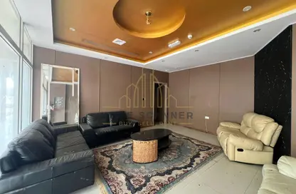 Shop - Studio - 2 Bathrooms for rent in K16 - Greece Cluster - International City - Dubai