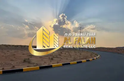 أرض - استوديو للبيع في مدينة القاسمية - الشارقة