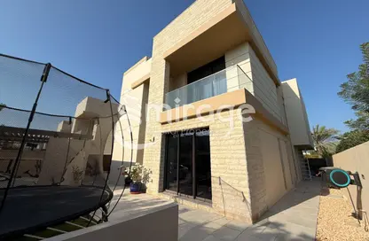 Villa - 5 Bedrooms - 7 Bathrooms for rent in HIDD Al Saadiyat - Saadiyat Island - Abu Dhabi