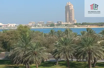 Apartment - 4 Bedrooms - 5 Bathrooms for rent in Corniche Road - Abu Dhabi