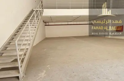 مستودع - استوديو - 2 حمامات للايجار في الجرف الصناعية 3 - الجرف الصناعية - عجمان