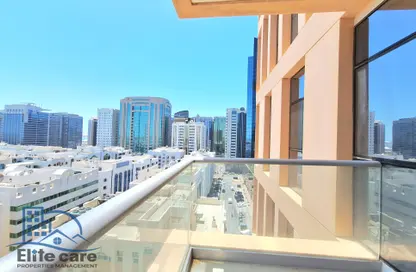 Apartment - 2 Bedrooms - 4 Bathrooms for rent in United Square - Al Khalidiya - Abu Dhabi