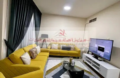 شقة - غرفة نوم - 2 حمامات للايجار في برج صفية - المجاز 3 - المجاز - الشارقة