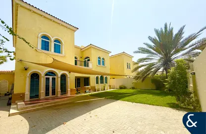 Villa - 3 Bedrooms - 4 Bathrooms for rent in Legacy - Jumeirah Park - Dubai