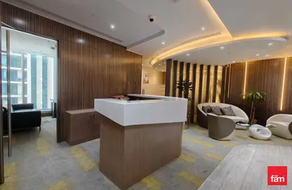 مكتب - استوديو - 8 حمامات للايجار في برج المنارة - الخليج التجاري - دبي