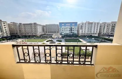 Apartment - 2 Bedrooms - 2 Bathrooms for rent in Muwaileh 29 Building - Muwaileh - Sharjah