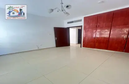 شقة - غرفة نوم - 1 حمام للايجار في التعاون 1 - أبراج التعاون - الخان - الشارقة