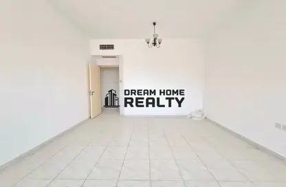 Apartment - 1 Bedroom - 1 Bathroom for rent in Zubaidi Building - Al Taawun - Sharjah