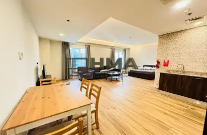 Apartment - Studio - 1 Bathroom for rent in Al Garhoud - Dubai