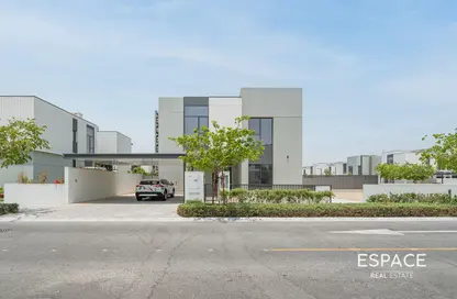 Villa - 5 Bedrooms - 7 Bathrooms for sale in Murooj Al Furjan - Al Furjan - Dubai