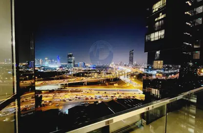 Apartment - 2 Bedrooms - 4 Bathrooms for rent in Al Garhoud - Dubai