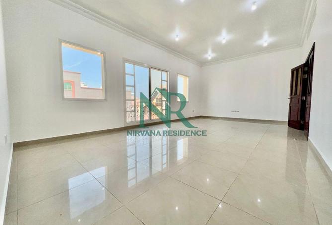 15587251 - Property Image 2